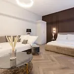 Arany Boutique Apartament *